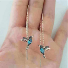 Load image into Gallery viewer, Ladies Elegant Hummingbird Rhinestone Stud Earrings
