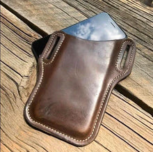 Load image into Gallery viewer, Retro Short Cell Phone Case Belt Bag Purse