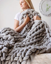 Load image into Gallery viewer, Chunky Knit Blanket